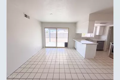 1413 W Behrend Drive, Phoenix, AZ 85027 - Photo 3