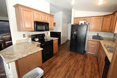 2120 E Bluefield Avenue #136, Phoenix, AZ 85022 - Photo 5