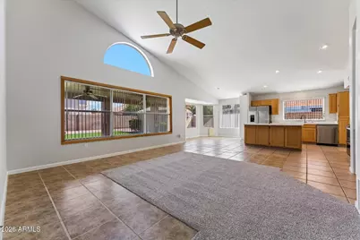 652 W Mendoza Avenue, Mesa, AZ 85210 - Photo 15