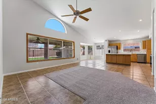 652 W Mendoza Ave, Mesa, AZ 85210 - Photo 15