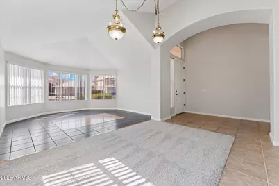 652 W Mendoza Avenue, Mesa, AZ 85210 - Photo 9