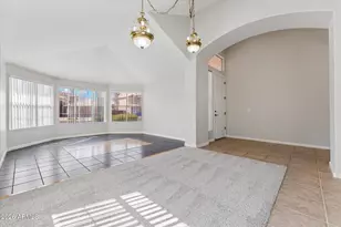 652 W Mendoza Ave, Mesa, AZ 85210 - Photo 9