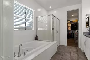 956 W Yellowstone Way, Chandler, AZ 85248 - Photo 23