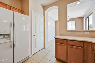 1525 W St Kateri Dr, Phoenix, AZ 85041 - Photo 13