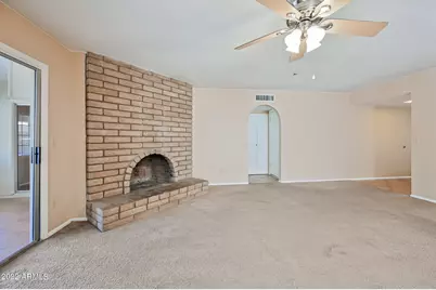 4390 E Sunrise Drive, Phoenix, AZ 85044 - Photo 7