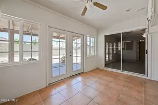 4390 E Sunrise Dr, Phoenix, AZ 85044 - Photo 11