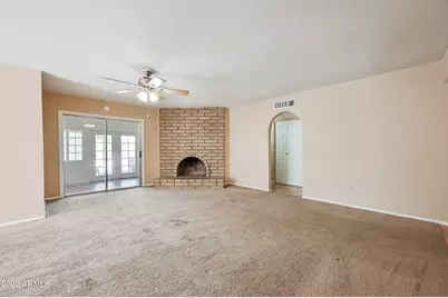 4390 E Sunrise Drive, Phoenix, AZ 85044 - Photo 5