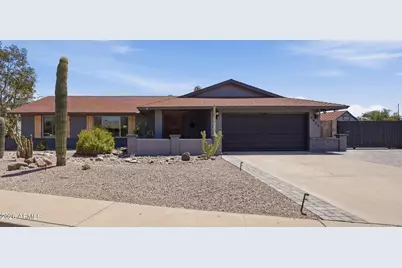 2653 W Obispo Circle, Mesa, AZ 85202 - Photo 1