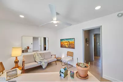 1919 E Medlock Drive, Phoenix, AZ 85016 - Photo 29