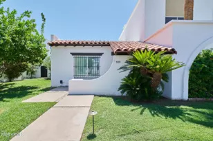 1919 E Medlock Dr, Phoenix, AZ 85016 - Photo 25