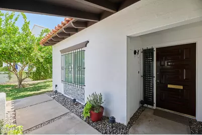 1919 E Medlock Drive, Phoenix, AZ 85016 - Photo 3