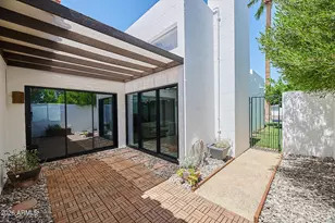 1919 E Medlock Dr, Phoenix, AZ 85016 - Photo 23