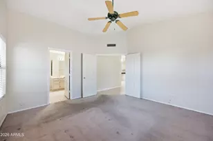 1025 W Jeanine Dr, Tempe, AZ 85284 - Photo 13