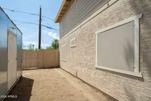 1702 E Cambridge Ave, Phoenix, AZ 85006 - Photo 3
