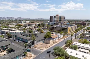 1702 E Cambridge Ave, Phoenix, AZ 85006 - Photo 1