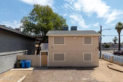 1702 E Cambridge Avenue, Phoenix, AZ 85006 - Photo 7