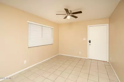 1702 E Cambridge Avenue, Phoenix, AZ 85006 - Photo 11