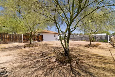 4301 N 15th Drive, Phoenix, AZ 85015 - Photo 21