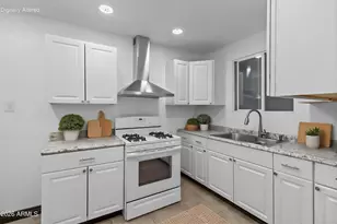4301 N 15th Dr, Phoenix, AZ 85015 - Photo 11