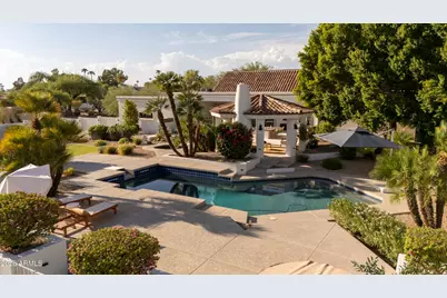 10541 E Windrose Drive, Scottsdale, AZ 85259 - Photo 13