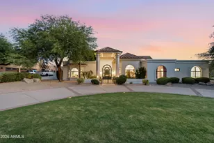 10541 E Windrose Dr, Scottsdale, AZ 85259 - Photo 15