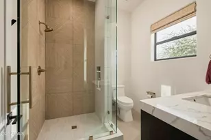 10541 E Windrose Dr, Scottsdale, AZ 85259 - Photo 53