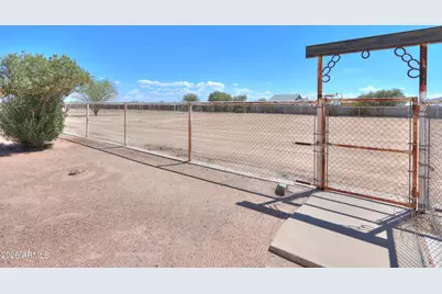 7385 W Haca Circle, Arizona City, AZ 85123 - Photo 49