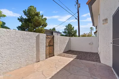4328 N 36th Street #9, Phoenix, AZ 85018 - Photo 21