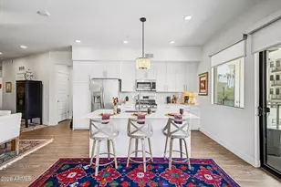 7300 E Earll Dr, Scottsdale, AZ 85251 - Photo 11