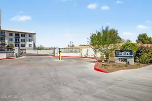 7300 E Earll Dr, Scottsdale, AZ 85251 - Photo 31