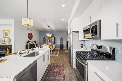 7300 E Earll Drive #2013, Scottsdale, AZ 85251 - Photo 15