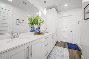 7300 E Earll Dr, Scottsdale, AZ 85251 - Photo 21