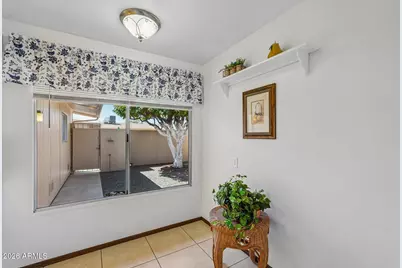 17211 N Pinion Lane, Sun City, AZ 85373 - Photo 11