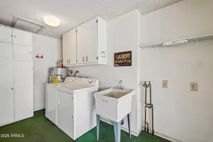 17211 N Pinion Ln, Sun City, AZ 85373 - Photo 23