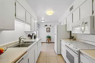 17211 N Pinion Ln, Sun City, AZ 85373 - Photo 1