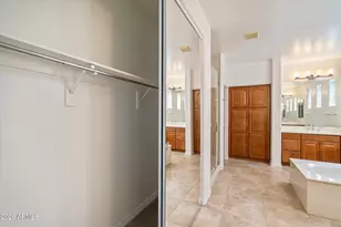 2406 W Old Paint Trail, Phoenix, AZ 85086 - Photo 29