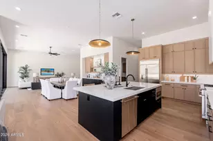 11552 E Desert Holly Dr, Scottsdale, AZ 85255 - Photo 15