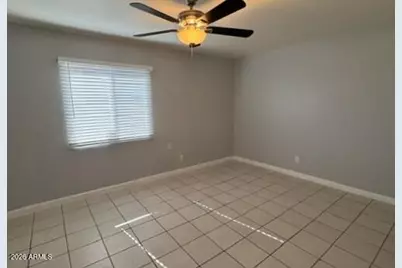 602 E Townley Avenue #105, Phoenix, AZ 85020 - Photo 7