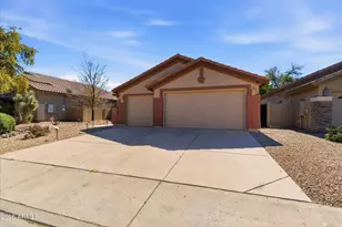 4821 E Kirkland Rd, Phoenix, AZ 85054 - Photo 3
