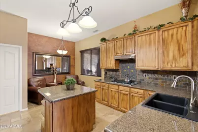 4821 E Kirkland Road, Phoenix, AZ 85054 - Photo 9