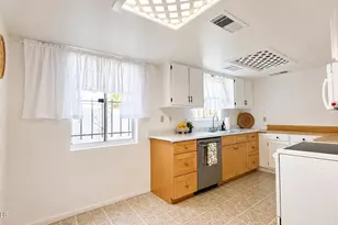 2902 W Pierce St, Phoenix, AZ 85009 - Photo 27