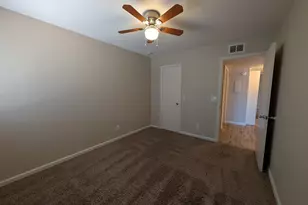623 W Guadalupe Rd, Mesa, AZ 85210 - Photo 9