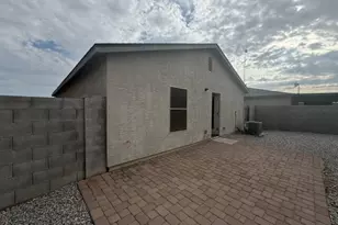 183 E Bobcat Pl, Casa Grande, AZ 85122 - Photo 15