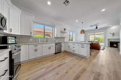 4628 E Paso Trail, Phoenix, AZ 85050 - Photo 5