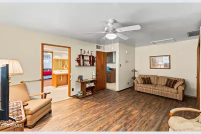 2047 W Cambridge Avenue, Phoenix, AZ 85009 - Photo 23