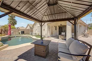 15777 W Latham St, Goodyear, AZ 85338 - Photo 29