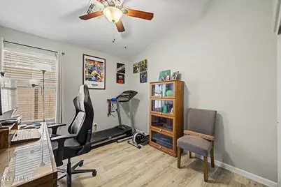 15777 W Latham Street, Goodyear, AZ 85338 - Photo 25