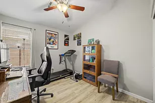 15777 W Latham St, Goodyear, AZ 85338 - Photo 25