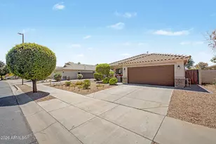 15777 W Latham St, Goodyear, AZ 85338 - Photo 3