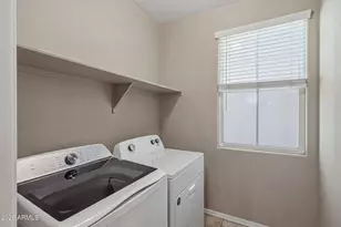 674 W Flintlock Way, Chandler, AZ 85286 - Photo 17